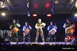 Видео: Грейнаха Коледната елха и светлините на Казанлък