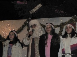 Грейна Коледната елха и в ОУ Георги Кирков