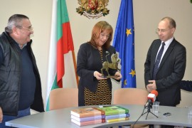 “Златният лъв“ за Чудомир бе връчен днес на ЛМХ “Чудомир“