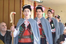 На Игнажден кметът Галина Стоянова посети училища и социални домове