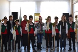 На Игнажден кметът Галина Стоянова посети училища и социални домове