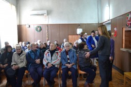 На Игнажден кметът Галина Стоянова посети училища и социални домове