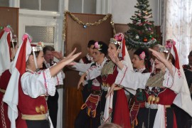 На Игнажден кметът Галина Стоянова посети училища и социални домове