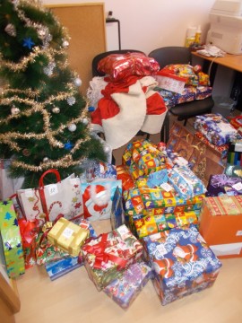 Казанлъшката „Акция Дядо Коледа” зарадва на 47 деца