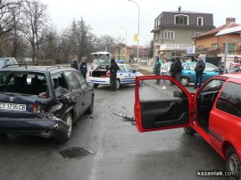 Катастрофа на автобусна спирка до парк Розариум