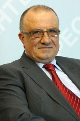 Евродепутатът Евгени Кирилов идва в Казанлък този петък / Новини от Казанлък