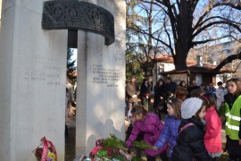 Казанлък почете паметта на загиналите за Освобождението на града