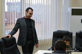 Борис Кърчев връчи новите комплекти за шахмат на победителя в  „Избери кауза и промени Казанлък “