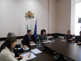 Областния съвет за развитие търси възможност за реализация на младите хора / Новини от Казанлък