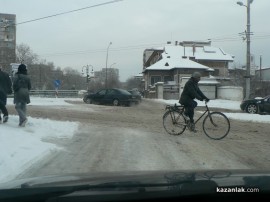 Видео: Пътната обстановка в Казанлък