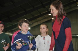 Магдалена Малеева връчи купа на казанлъшкия талант Даниел Борисов