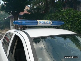 Казанлъшките полицаи заловиха крадци на мотор / Новини от Казанлък