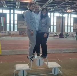 Деница Карамфилова с медал от шампионата по лека атлетика / Новини от Казанлък