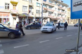  Блъснаха две жени на пешеходна пътека в центъра