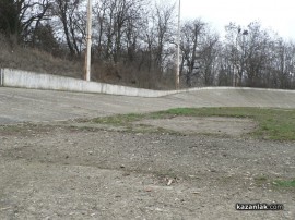 Колодрумът: Една рушаща се ръждясала и буренясала емблема на Казанлък