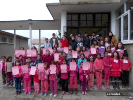 Учениците от Хаджидимитрово казаха “Не! На тормоза в училище“, обличайки розови тениски