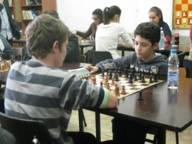 Цветан Стоянов завърши 10-ти в първенството по ускорен шах за младежи до 20 години / Новини от Казанлък