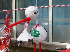 Изложба на големи и нестандартни мартеници пред Би Би Си Кейбъл