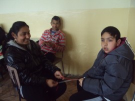 Баба Марта зарадва деца от региона