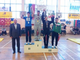 В дебюта си за Казанлък борецът Енчо Гаджев спечели златен медал от Международен турнир / Новини от Казанлък