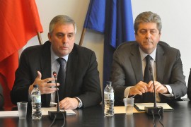 Президентът Георги Първанов и Ивайло Калфин канят казанлъчани на среща тази събота / Новини от Казанлък