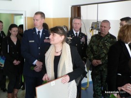 Военни от посолството на САЩ участваха в откриването на Дневен център за възрастни с увреждания