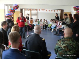 Военни от посолството на САЩ участваха в откриването на Дневен център за възрастни с увреждания