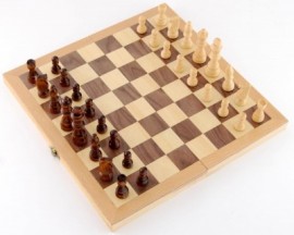 Ясни са победителите от Общинското първенство по шахмат / Новини от Казанлък