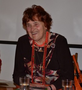 „Китка босилек – елмазен пръстен“ – книга за нашите корени / Новини от Казанлък