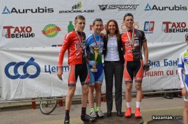 Центърът на Казанлък отново стана център и на колоезденето в надпревари с много купи и премии