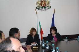 Областният управител се срещна с представители на Съюза на хотелиерите и ресторантьорите от Казанлък