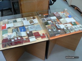 Можем да видим книги с размери под 5 сантиметра в изложба на Библиотеката / Новини от Казанлък