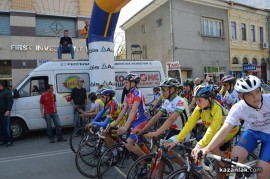 Казанлъшките колоездачи с успех в третия кръг от Черноморската лига / Новини от Казанлък