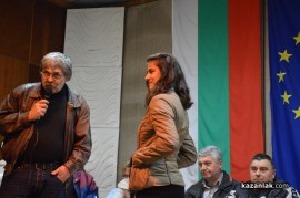 “Мини Мис България 2005“ спечели титлата най-красива абитуриентка в ПГ по лека промишленост