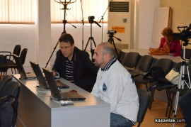 Има ли конфликт на интереси във вестник “Искра“