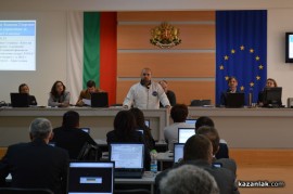 Има ли конфликт на интереси във вестник “Искра“