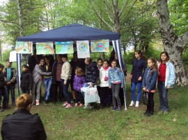 В Първия Общински пленер за детска рисунка участваха 23 деца от Казанлък / Новини от Казанлък