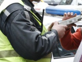 Двама заловени да шофират пияни през последните дни / Новини от Казанлък