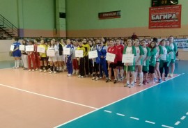 51-во СОУ „Елисавета Багрян“ – София спечели ученическото първенство по волейбол / Новини от Казанлък