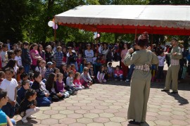 Искра Михайлова бе гост на празник за жените от ДПС край Копринка