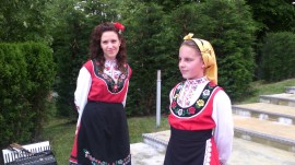 Самодейци от Горно Изворово с награди от награди от фестивали / Новини от Казанлък