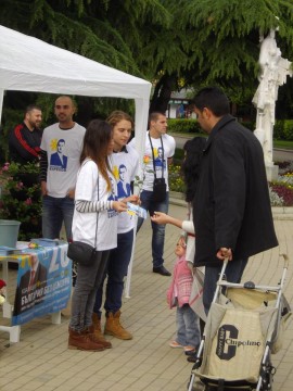 Младежката организация на „България без цензура” в Казанлък работи активно