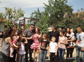 Рокери и Печенката изпратиха абитуриентката Елена от Гурково