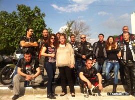 Рокери и Печенката изпратиха абитуриентката Елена от Гурково / Новини от Казанлък