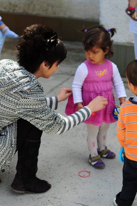 На 1 юни ББЦ – Казанлък зарадва децата в дома в Бузовград