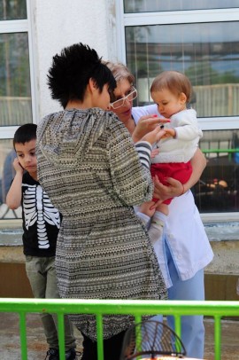 На 1 юни ББЦ – Казанлък зарадва децата в дома в Бузовград