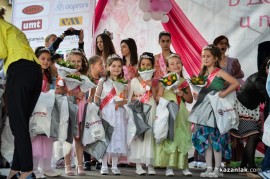 „Би Би Си Кейбъл“ изненада участничките в Мини Царица Роза с подаръци / Новини от Казанлък