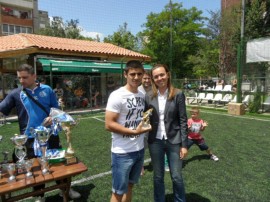 Отборът на Нюкясъл е новия шампион на Казанлък по минифутбол