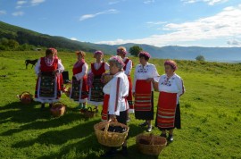 Състав при читалището в село Ясеново е сред номинираните в областта за „Живи човешки съкровища – България“ / Новини от Казанлък