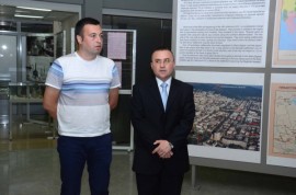 Изложбата „С ухание на казанлъшка роза” гостува в Стара Загора